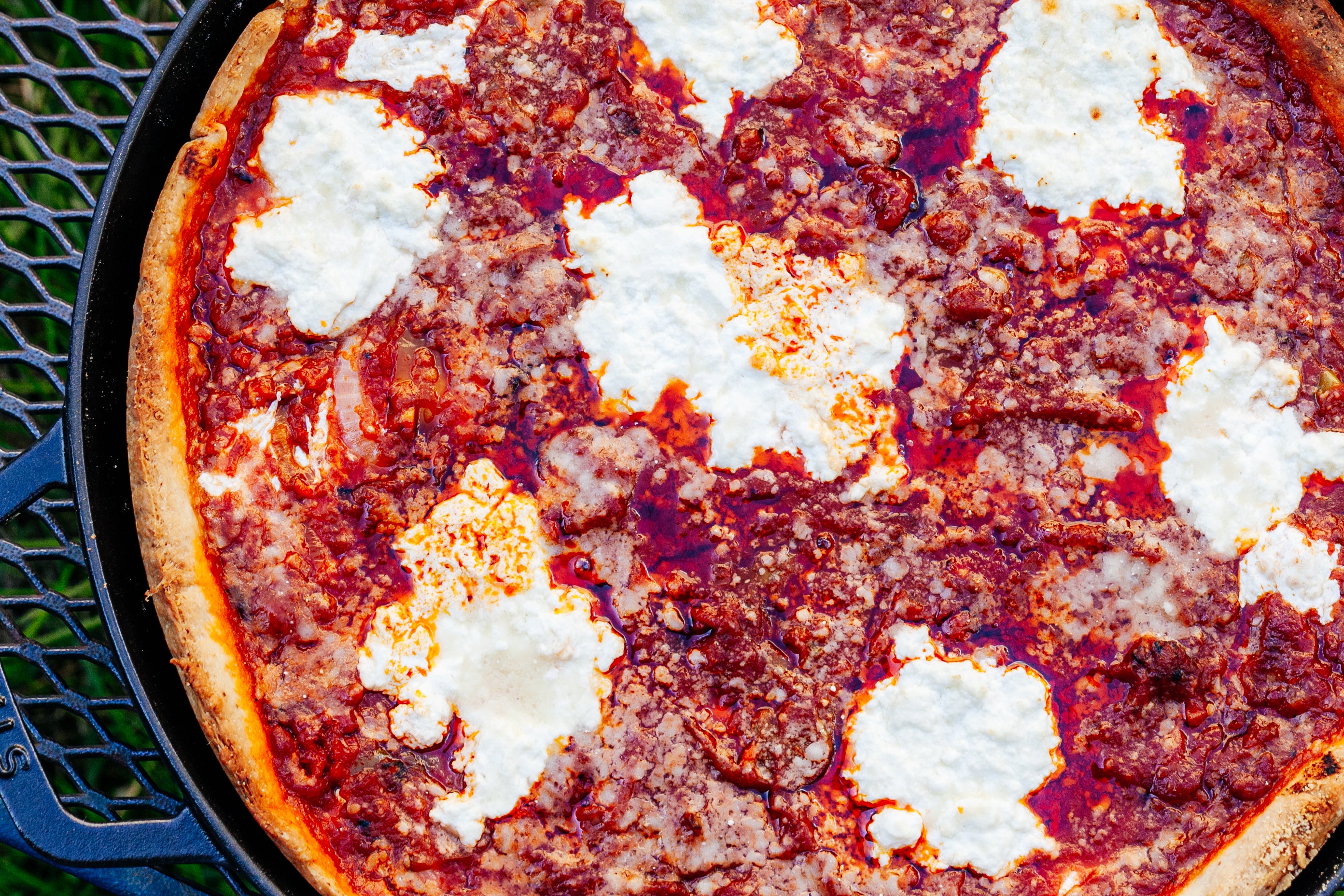 Chicago Deep Dish Pizza Recipe - Shugary Sweets