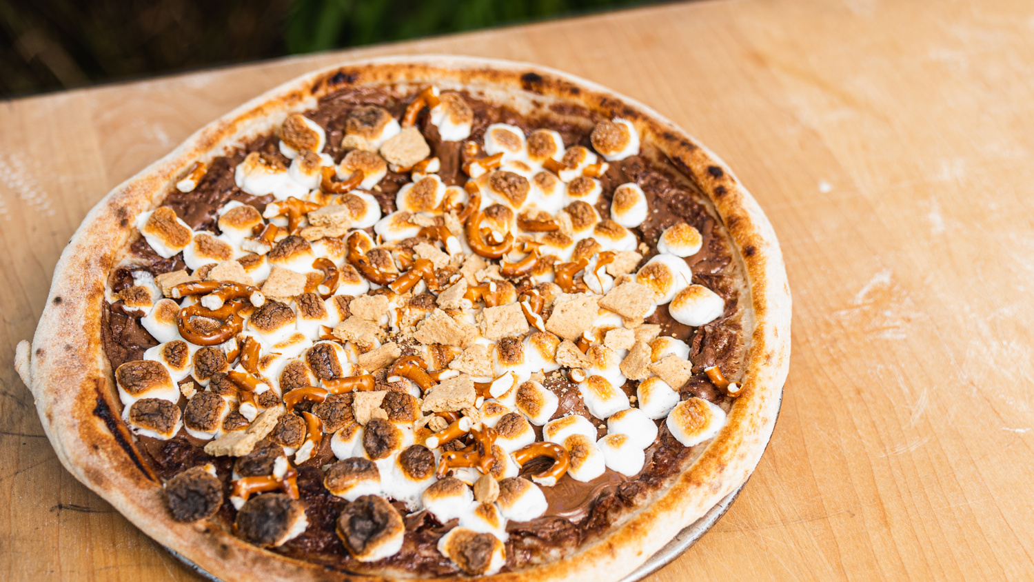 Smores Pizza recipe poster image